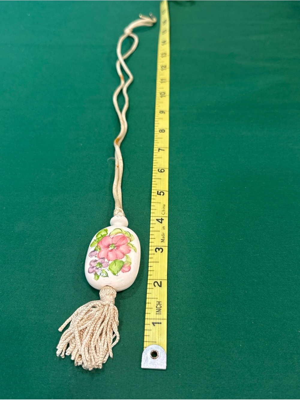 VTG Avon Pink Flower Pendant Necklace Hand painted In Brazil. 59D - Picture 4 of 4